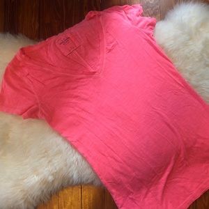 ISO Abercrombie and Fitch Pink V-neck top Small
